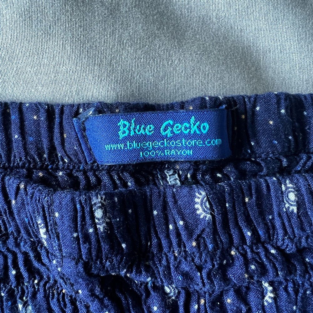 blue gecko festival patterned pants 🩵🪅